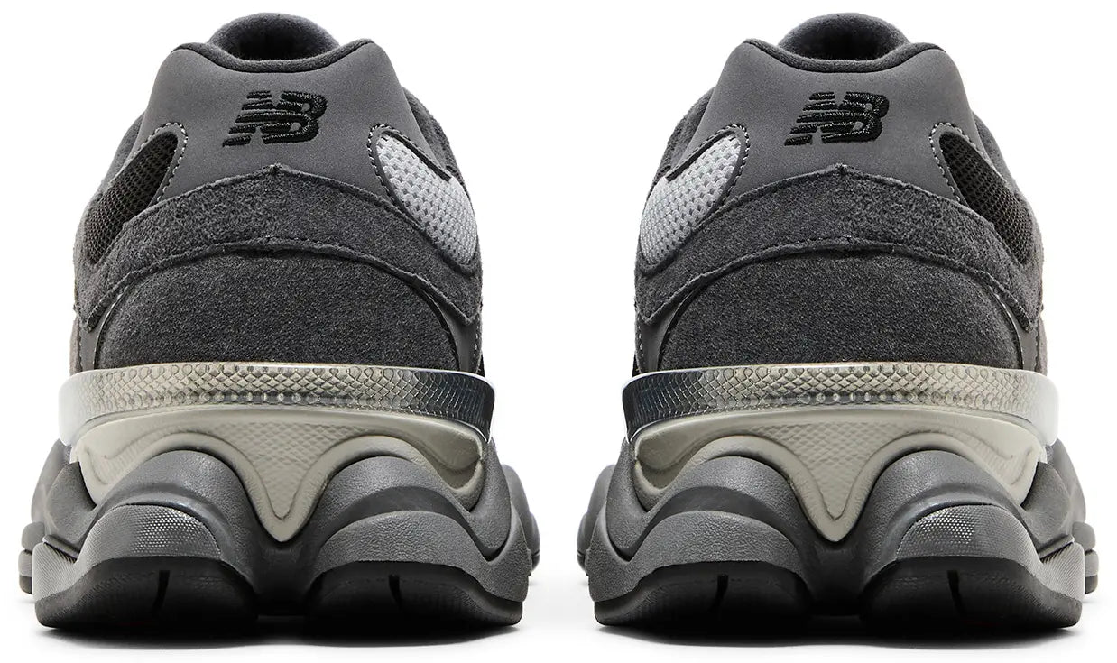 9060 'Black Castlerock'