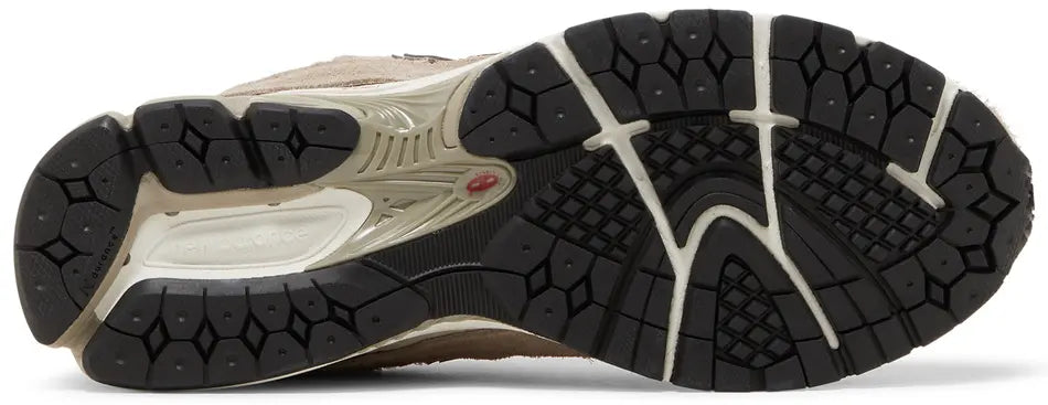 New Balance 2002R Protection Pack Driftwood