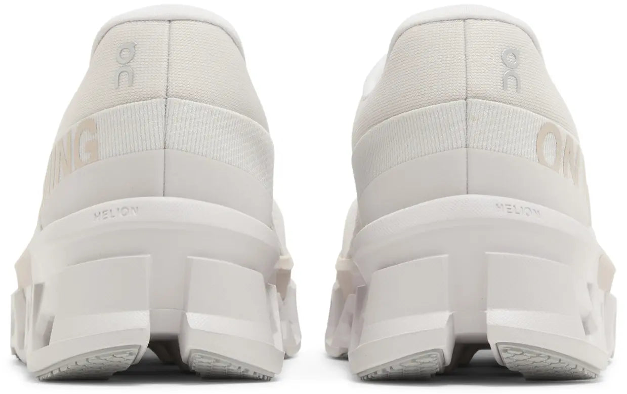 On Cloudmonster 2 'Sand Frost'