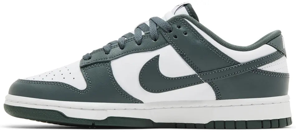 Dunk Low 'Vintage Green'