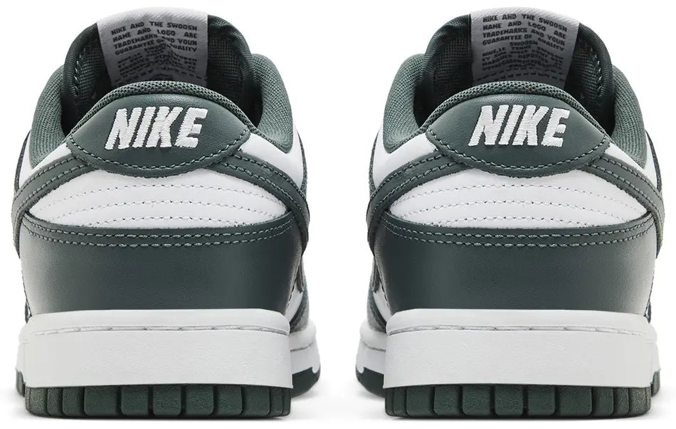 Dunk Low 'Vintage Green'