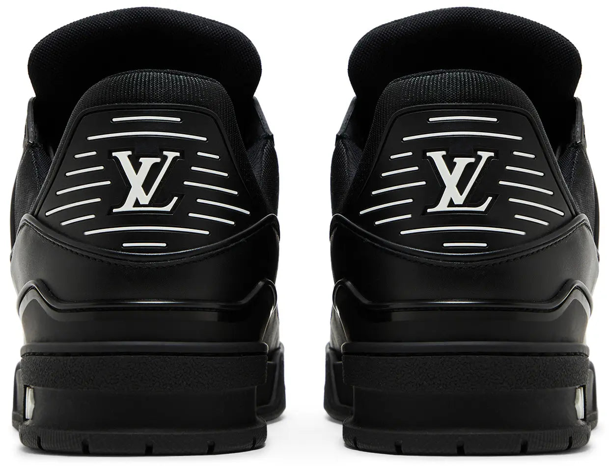 Louis Vuitton Trainer 'Embossed Monogram - Black'