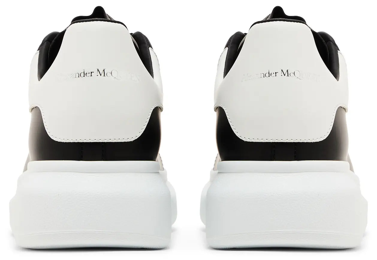 Alexander McQueen Oversized Sneaker 'Black White' 2024