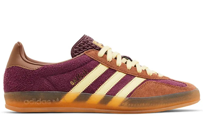 Gazelle Indoor 'Maroon Preloved Brown'
