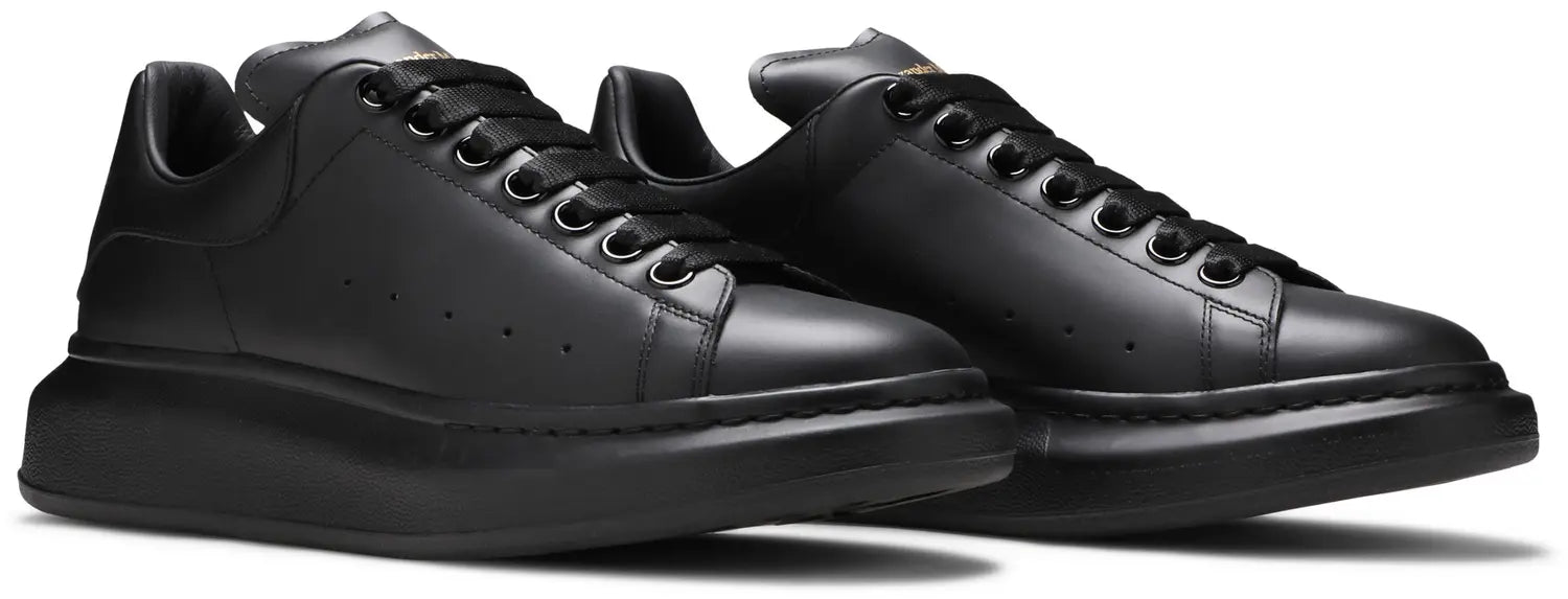 Alexander McQueen Oversized Sneaker 'All Black'