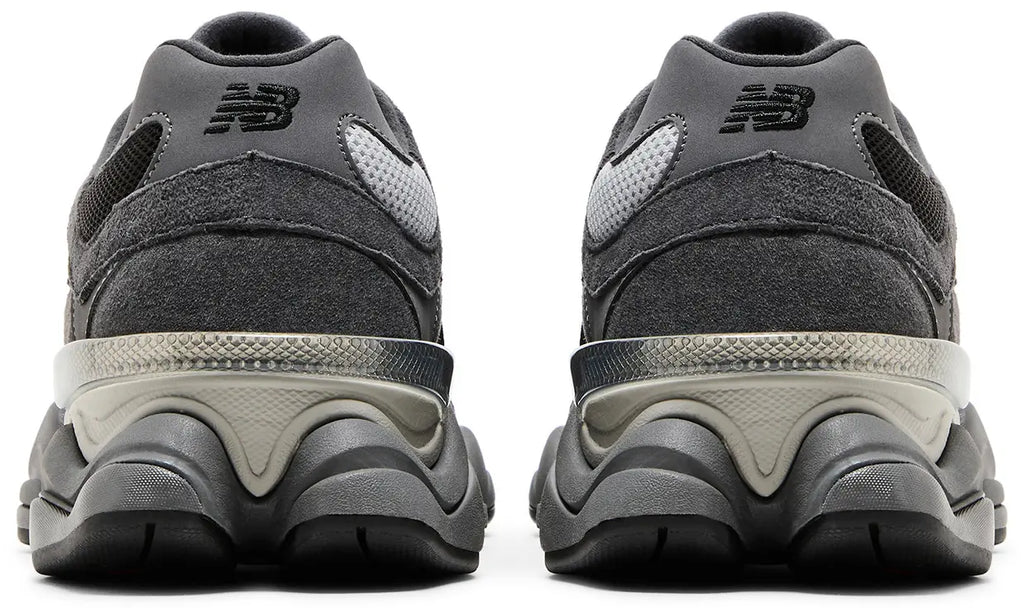 9060 'Black Castlerock'