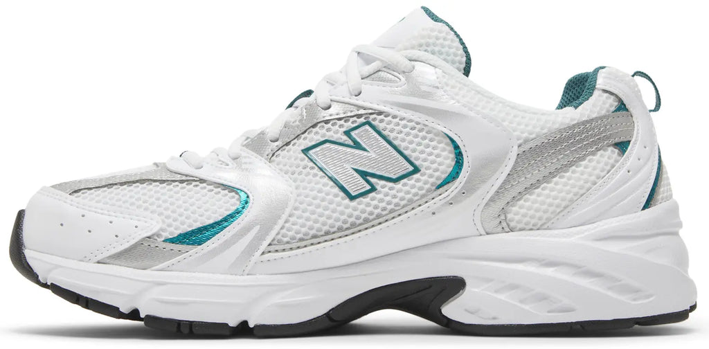 530 'White Silver Green'