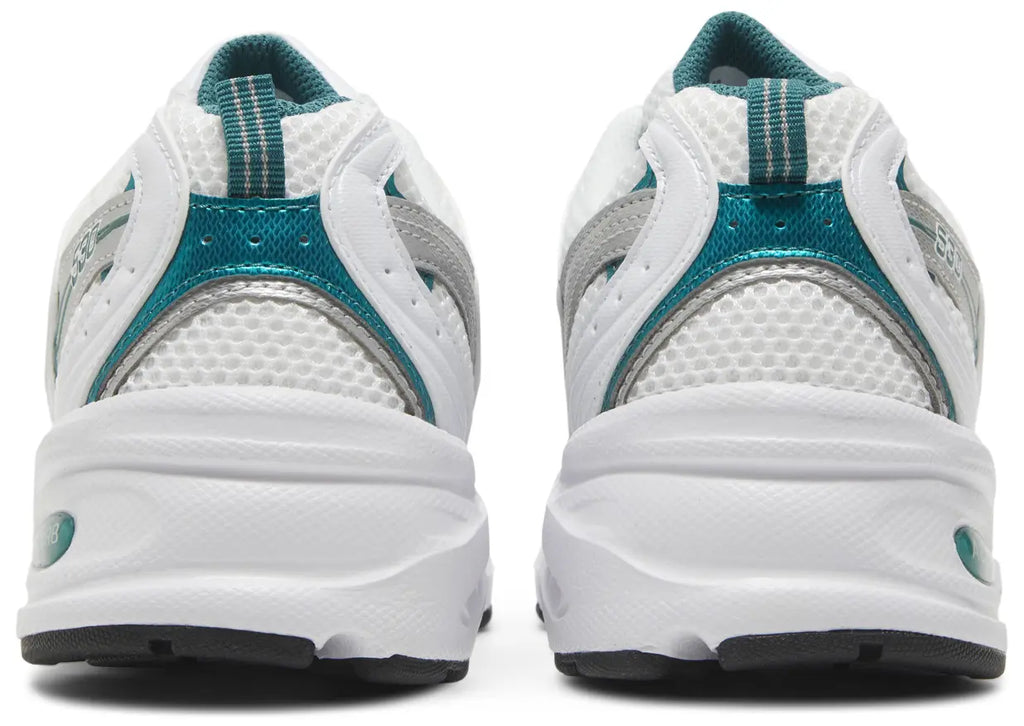 530 'White Silver Green'