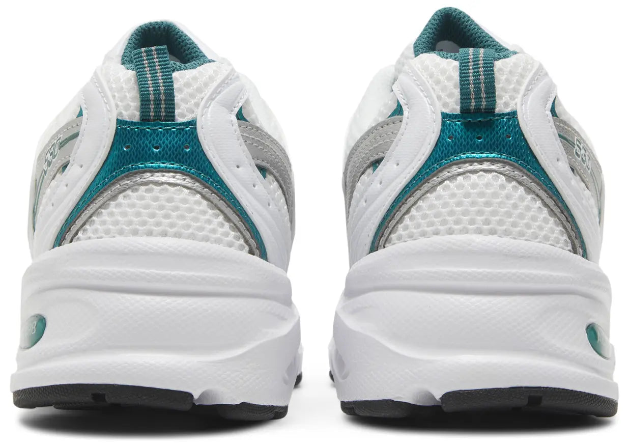 530 'White Silver Green'