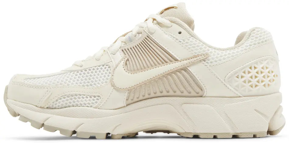 Nike Zoom Vomero 5 Beige