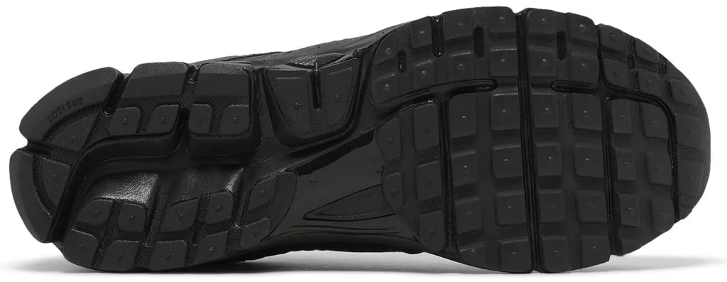 Air Zoom Vomero 5 'Triple Black'