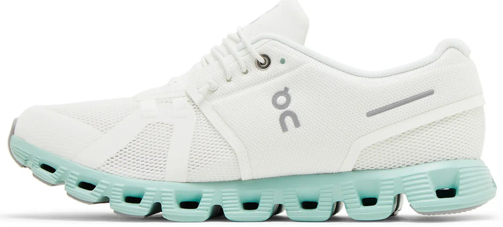 Cloud 5 'Undyed White Creek'