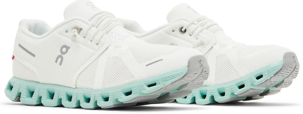 Cloud 5 'Undyed White Creek'