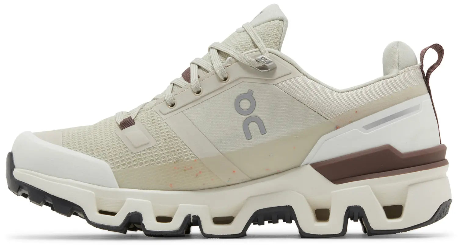 On Running Cloundwander Waterproof ‘Sand Ivory’