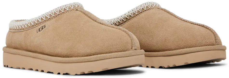 UGG   “Tasmen   Beige"   suede   slippers