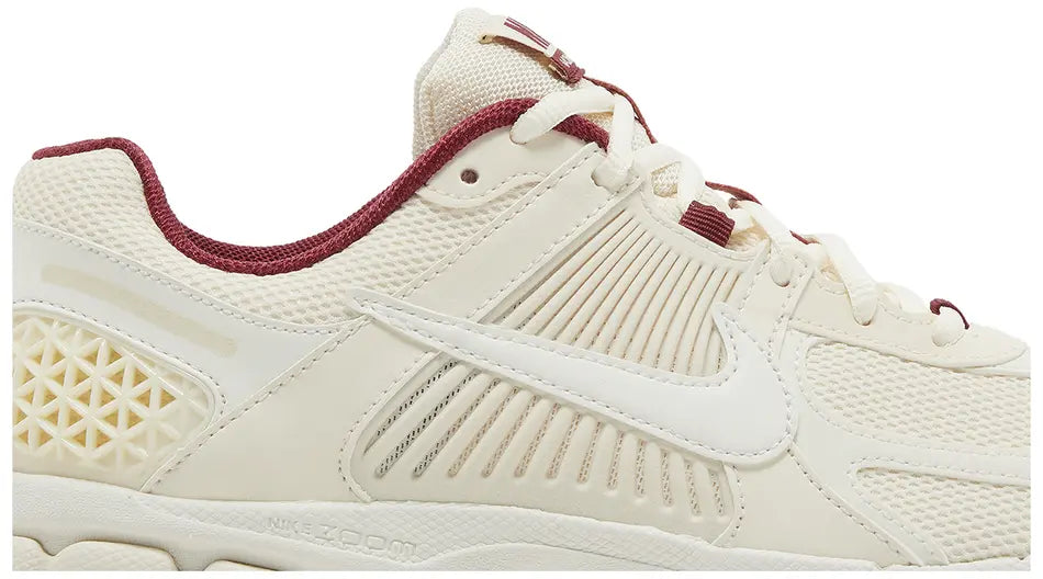 Nike Zoom Vomero 5 “Valentine’s Day”