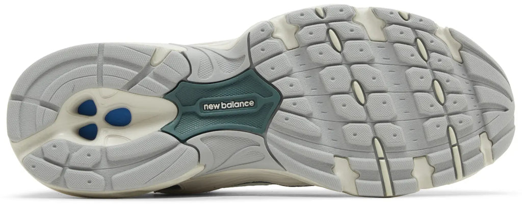 530 'Reflection Green'