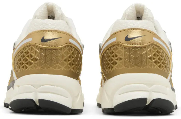 Air Zoom Vomero 5 'Metallic Gold'