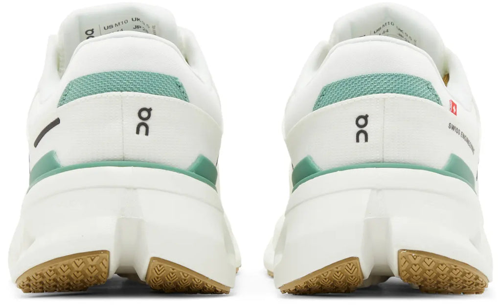 Cloudrunner 2 'Undyed Green'