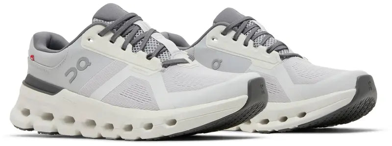 ON Cloudrunner 2 'Frost White'