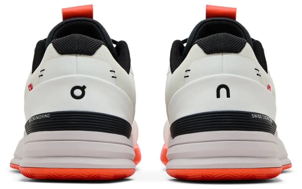 On Running The Roger Pro Clay ‘White Orange Black’