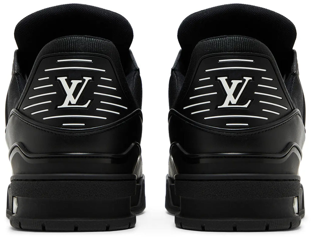 Louis Vuitton Trainer 'Embossed Monogram - Black'
