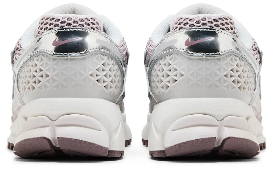 Nike Zoom Vomero 5 “Platinum Violet”