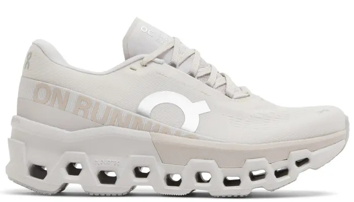 On Cloudmonster 2 'Sand Frost'