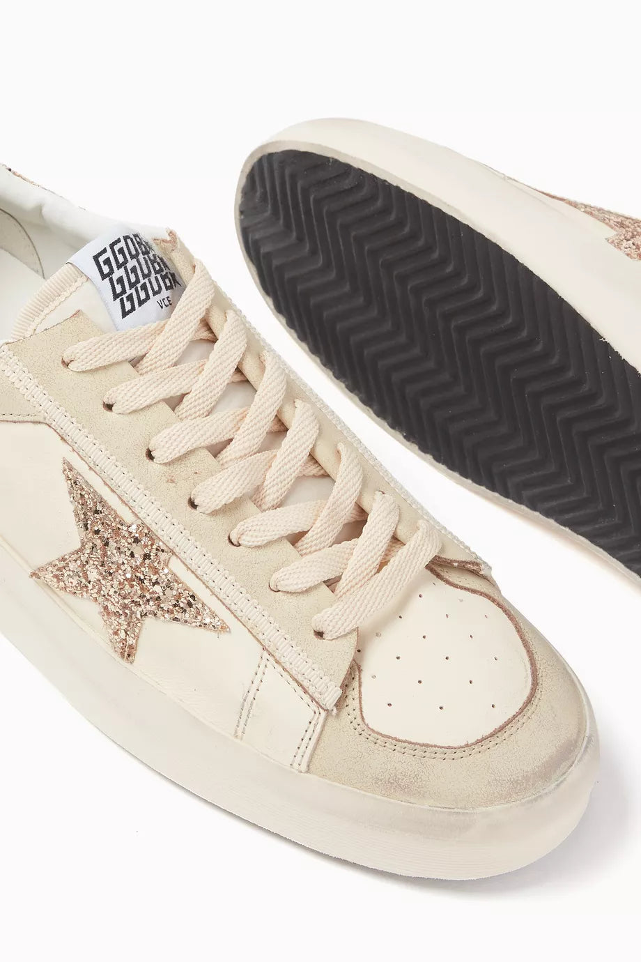 Golden Goose Lace-up sneakers with star badge gold