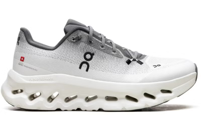 On Running Cloudtilt Rock Ivory