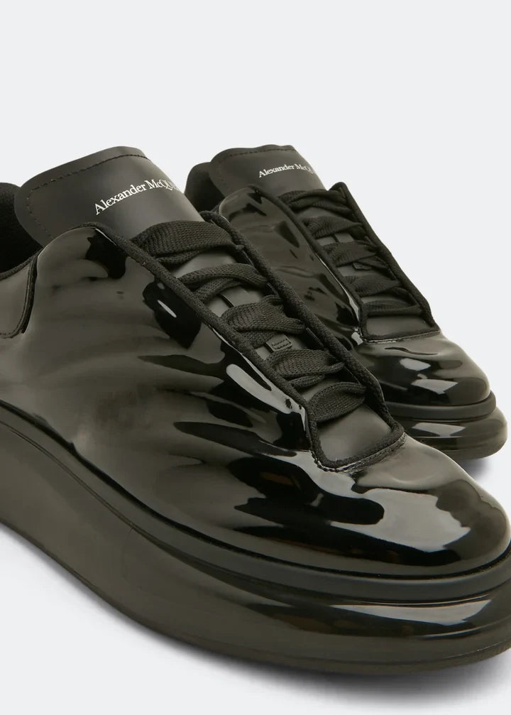 Alexander McQueen Oversized Sneaker 'Black'