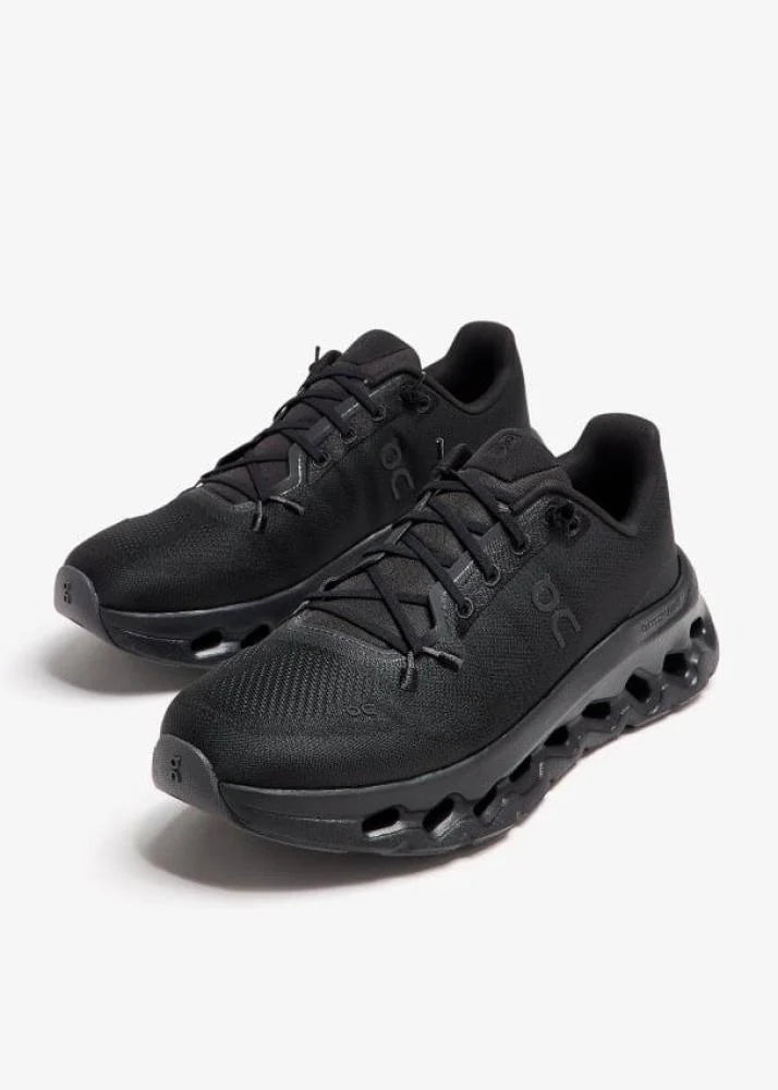 On Cloudtilt 'Black Eclipse'