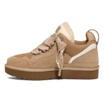 UGG Lowmel – Sand.
