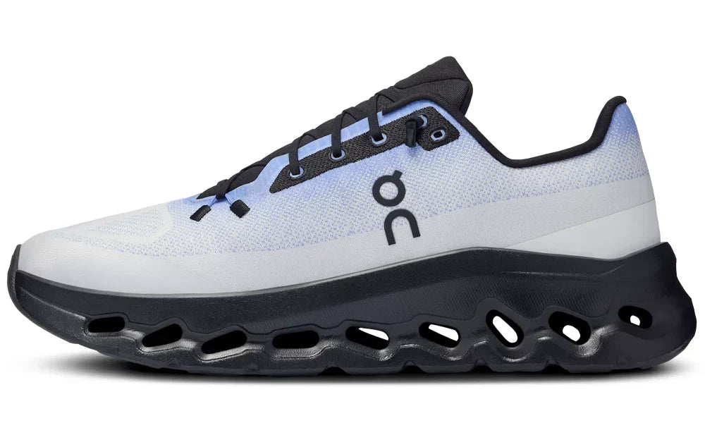 On Cloudtilt "Ultramarine Eclipse"