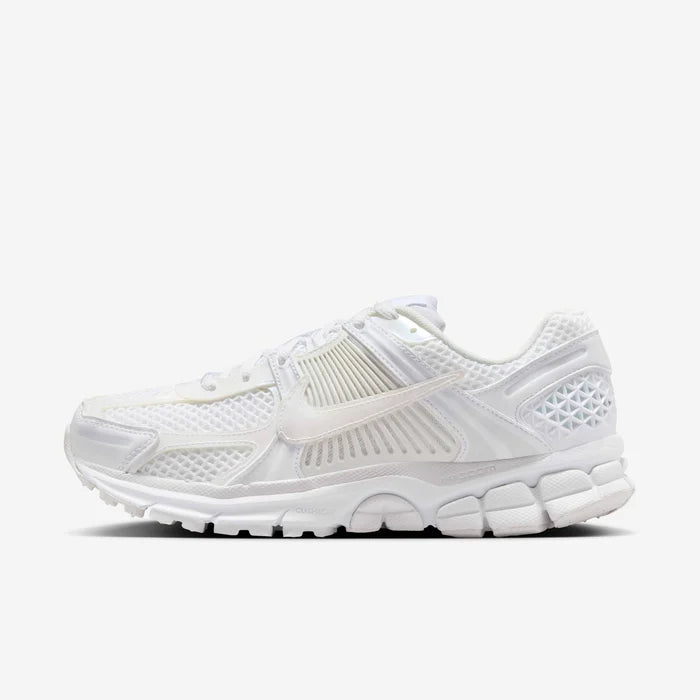 Air Zoom Vomero 5 'Triple White'