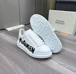 Alexander Mcqueen Oversized – Graffiti White Black