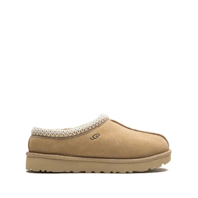 UGG   “Tasmen   Beige"   suede   slippers