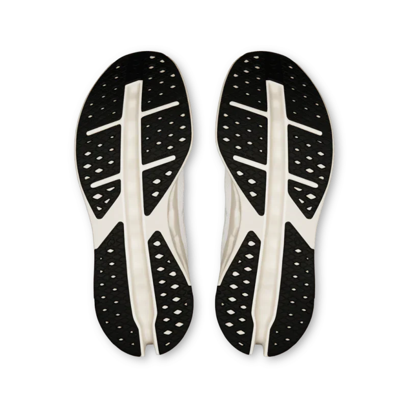 ON Cloudsurfer Max 'Triple White'